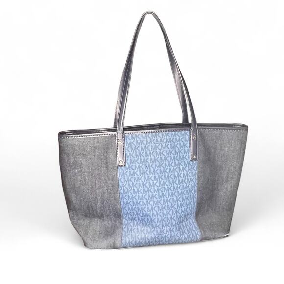 Michael Kors Carter Signature Denim XL Open Tote, Created for Macy's - Picture 4 of 11